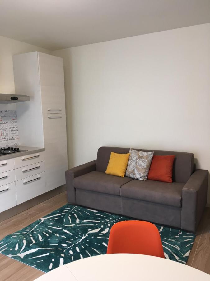 Residenza Elena Apartamento Rímini Exterior foto
